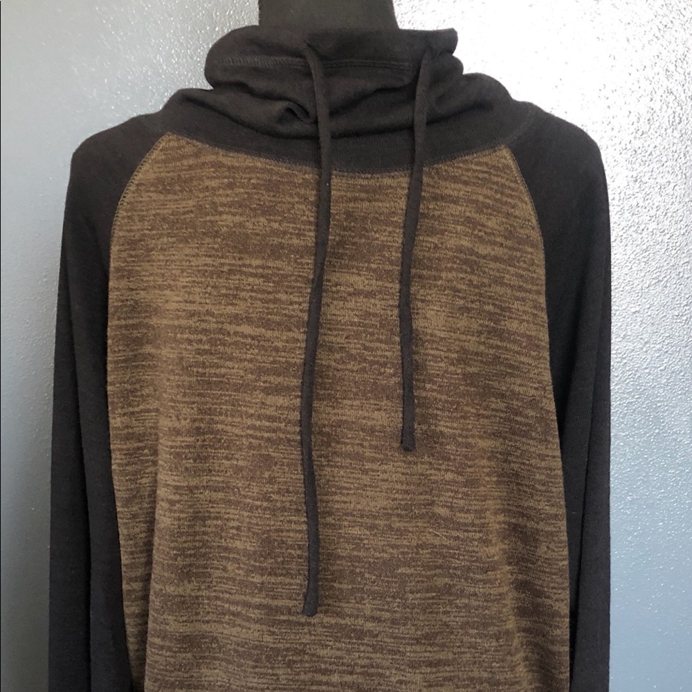 NWT Men’s Pullover